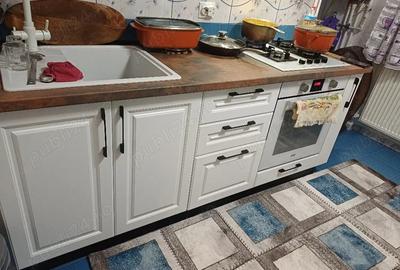 Apartament cu 4 camere decomandat în Central - 10