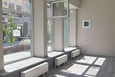 Inchiriez spatiu comercial ultracentral in Constanta - 1