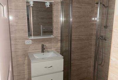 Apartament cu 3 camere decomandat în Central - 2
