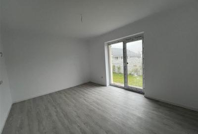 Casă individuală cu 4 camere cu Canalizare în Nufărul - 14