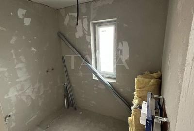 Casă individuală cu 4 camere cu Canalizare în Dâmbul Rotund - 7