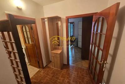 Apartament cu 2 camere decomandat în Hala Centrală - 3