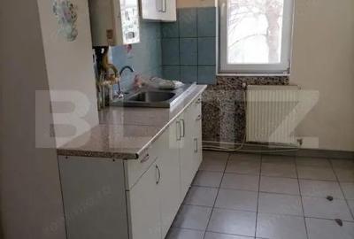 Apartament cu 2 camere decomandat în Micro 1 - 4