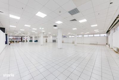 Spațiu comercial, de 600 mp, în Central - 1