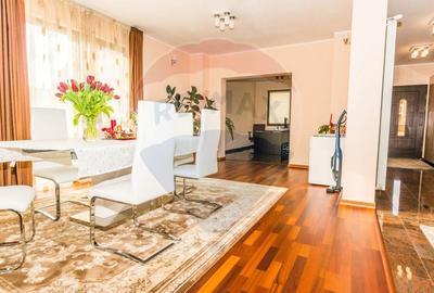 Casă individuală cu 6 camere cu Teren 1071 Mp în Central - 15