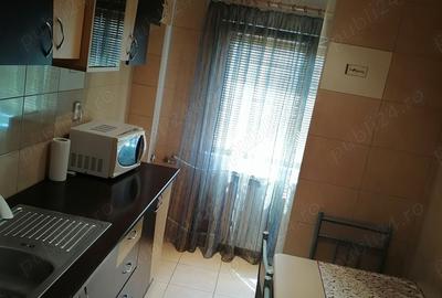 Inchiriez apartament cu 3 camere in Dr Tr Severin - 7
