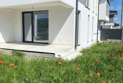 Casă cu 4 camere în Otopeni