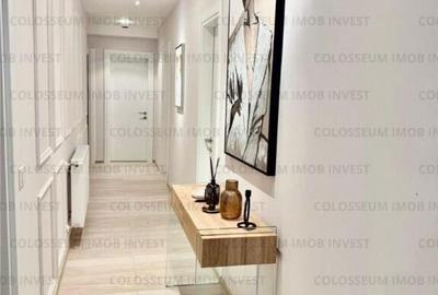 Apartament cu 3 camere decomandat în Tractorul - 5