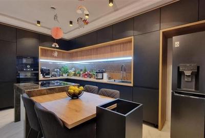 Vila UNICATA de vanzare - zona Bucium Vila UNICATA de vanzare - zona Bucium - 7