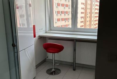 Garsonieră în Theodor Pallady