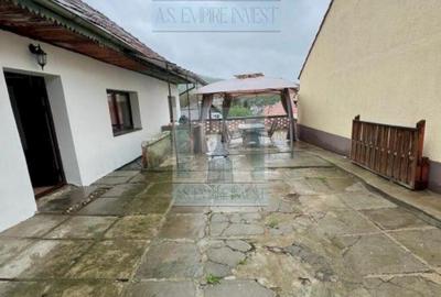 Casa singur in curte - zona Schei (ID:12393) - 3