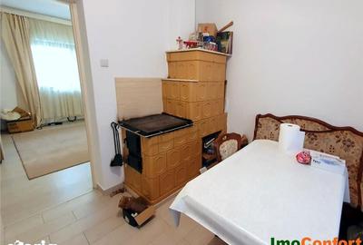 Casă cu 4 camere cu Teren 1464 Mp în Horlești - 2