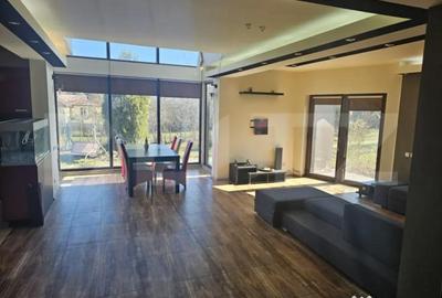 Casă cu 5 camere cu Teren 350 Mp în Ghercești - 2