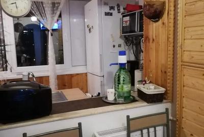 Vand apartament 2 camere - 9