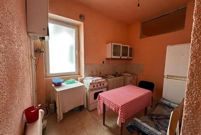 Casă individuală cu 6 camere cu Teren 606 Mp în Central - 26