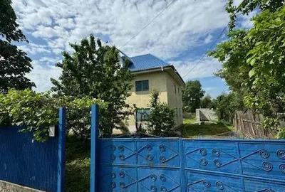 Casa cu etaj de vanzare sat Beresti, com. Sascut, jud. Bacau - 9