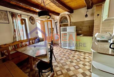 Casă individuală cu 4 camere cu Canalizare în Sadu - 11