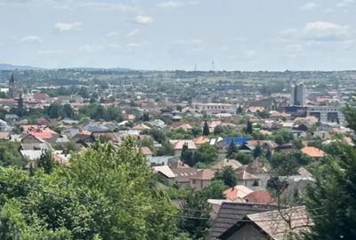 Teren de 886 mp, în Valea Roșie - 7