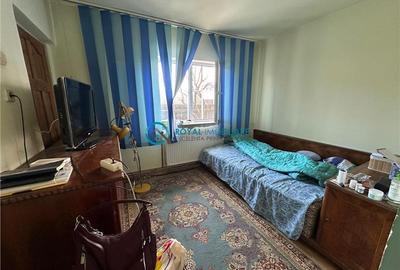 Royal Imobiliare - Vanzare Vila Baicoi - 8