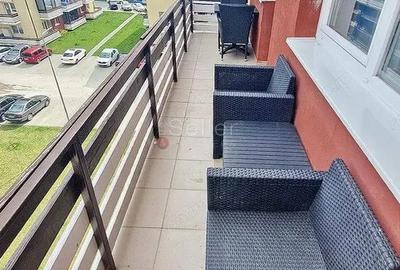 Apartament cu 2 camere semidecomandat, mobilat în Sânpetru