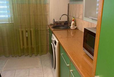 Apartament cu 3 camere semidecomandat în Central - 6