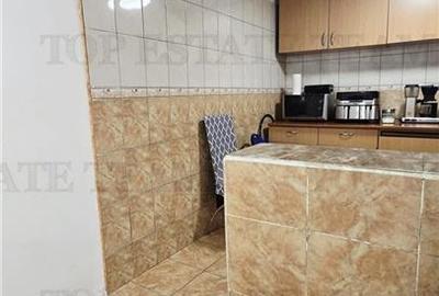 Apartament cu 5 camere decomandat în Giulești - 13