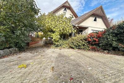 Casa 5 camere de vanzare in zona Dealuri Oradea/Spitalul Judetean - 1