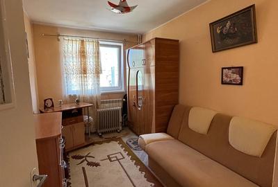 Apartament 2 camere decom - Micro 19 - 5