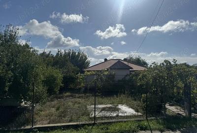 Casă cu 4 camere în Topraisar - 3
