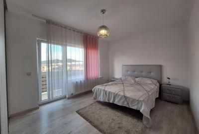 Apartament cu 3 camere, 2 bai, 2 parcari, zona Terra Apartament cu 3 camere, 2 bai, 2 parcari, zona Terra - 4