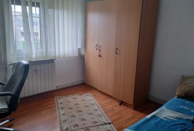 Apartament cu 2 camere decomandat în 23 August - 6
