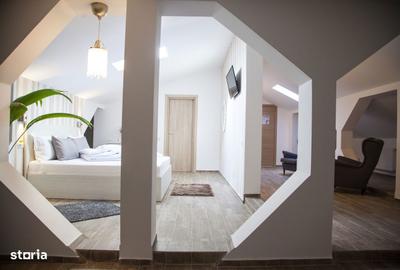 Spațiu comercial, de 770 mp, în Central - 7