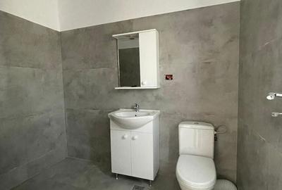 Casă cu 4 camere cu Teren 526.6 Mp în Domnești - 2