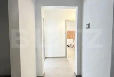 Apartament cu 3 camere decomandat în Aradului