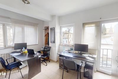 Casă cu 7 camere cu Canalizare în Plevnei - 5