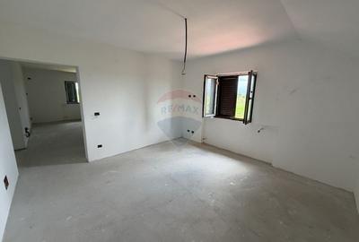 Casă individuală cu 5 camere cu Teren 3960 Mp în Lămotești - 13