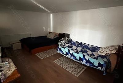 Casă cu 4 camere cu Teren 1070 Mp în Poiana - 9