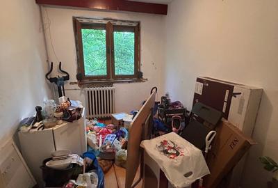 Apartament cu 3 camere semidecomandat în Viziru 1 - 3