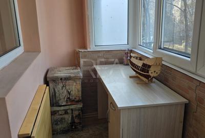 Apartament cu 4 camere semidecomandat, mobilat în Drumul Taberei - 9