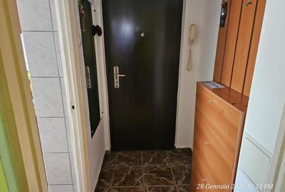 Apartament cu 2 camere în Berceni