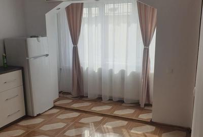 Garsonieră decomandată în Central