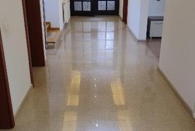 Casă individuală cu 5 camere cu Canalizare în Vitan - 3