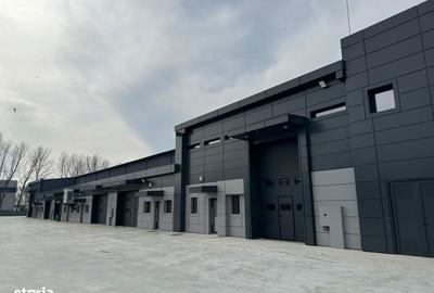 Spațiu comercial, de 3,000 mp, în Central - 15