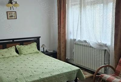 Casă cu Teren 675 Mp în Poiana - 1
