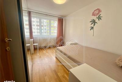 Apartament cu 3 camere decomandat în Cristian - 3
