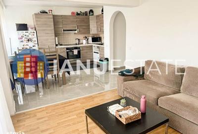 Apartament cu 3 camere decomandat în Unirii