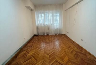 Apartament cu 3 camere în Gării