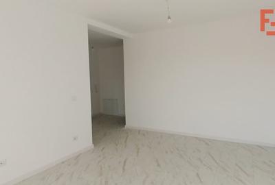 Apartament cu 3 camere decomandat în Giroc - 2