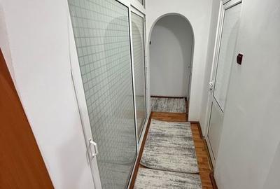 Apartament cu 2 camere decomandat în Popoveni - 3