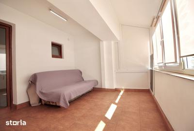 Apartament cu 2 camere decomandat, mobilat în Ultracentral